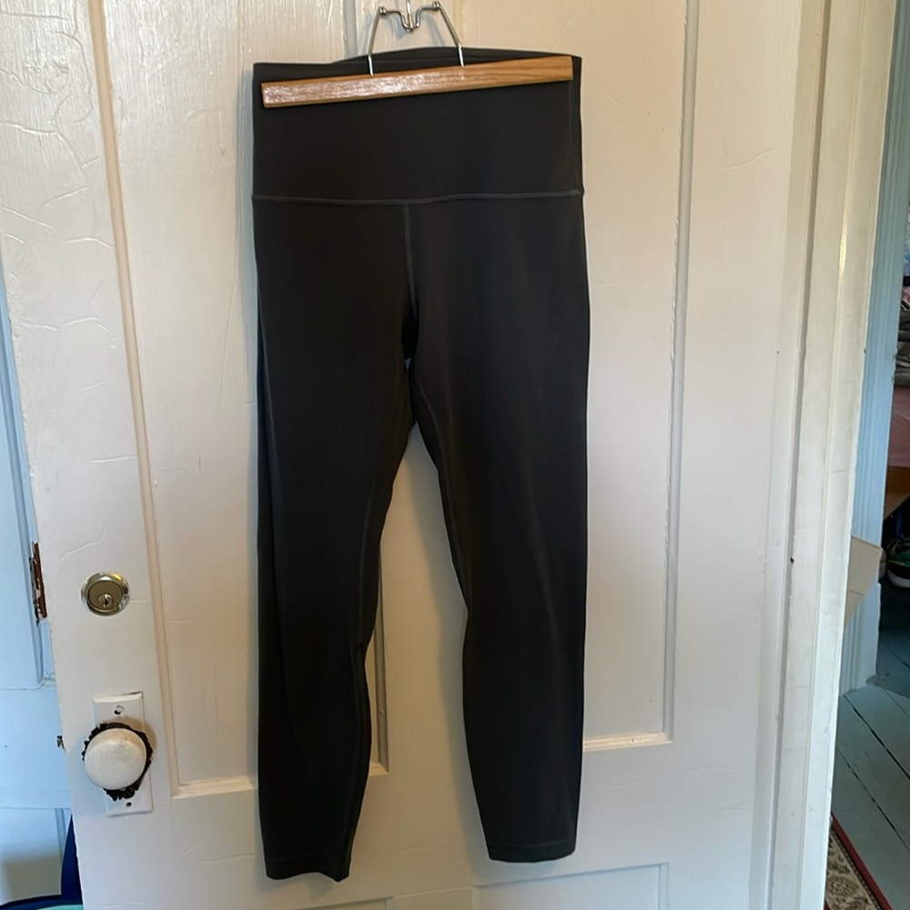 Lululemon align cropped leggings